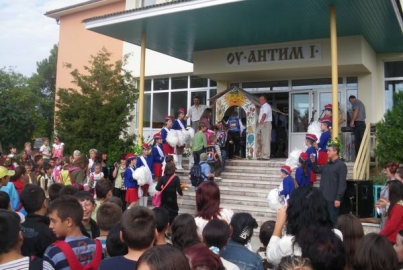 Откриване на учебната година в ОУ Антим I - 15 септември 2009г.